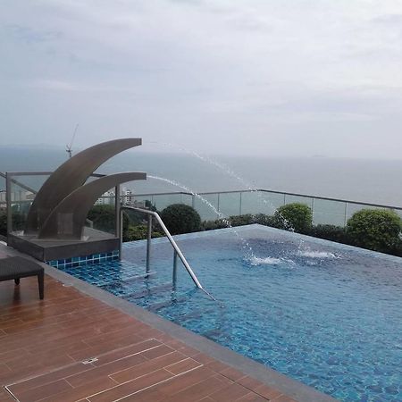 Peak Tower In Phatumnak Pattaya Eksteriør bilde